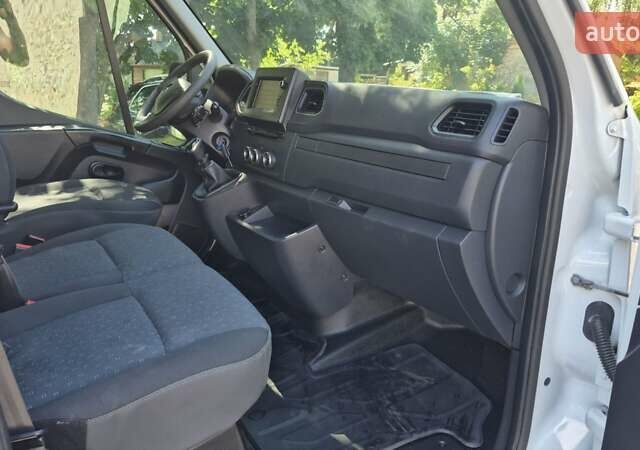 Белый Опель Movano, объемом двигателя 2.3 л и пробегом 258 тыс. км за 16700 $, фото 37 на Automoto.ua