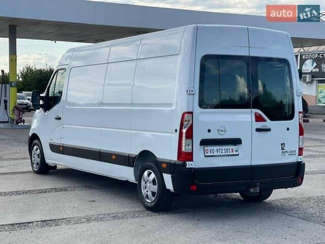 Белый Опель Movano, объемом двигателя 0 л и пробегом 175 тыс. км за 19999 $, фото 3 на Automoto.ua