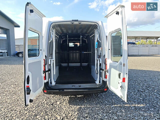 Белый Опель Movano, объемом двигателя 2.3 л и пробегом 183 тыс. км за 21499 $, фото 58 на Automoto.ua
