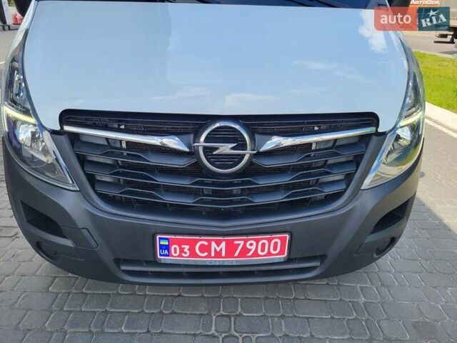 Белый Опель Movano, объемом двигателя 2.3 л и пробегом 196 тыс. км за 18700 $, фото 5 на Automoto.ua