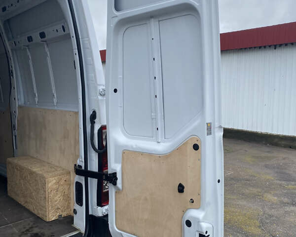 Белый Опель Movano, объемом двигателя 0 л и пробегом 280 тыс. км за 16900 $, фото 7 на Automoto.ua