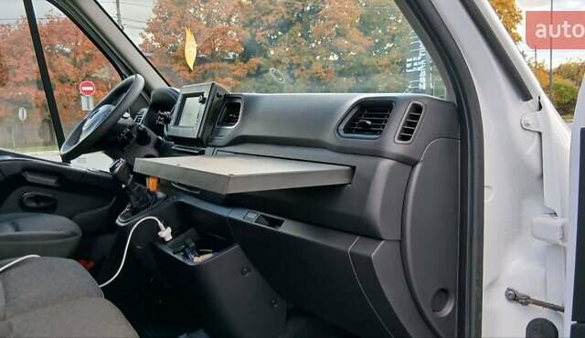 Белый Опель Movano, объемом двигателя 2.3 л и пробегом 263 тыс. км за 19800 $, фото 20 на Automoto.ua