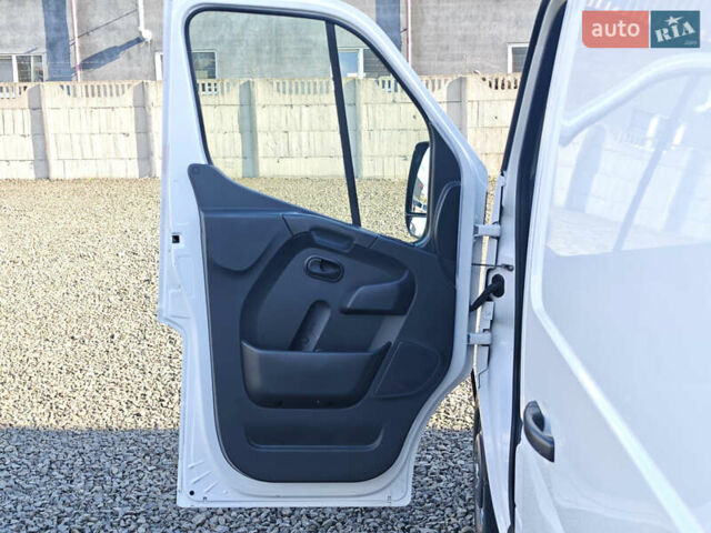 Белый Опель Movano, объемом двигателя 2.3 л и пробегом 183 тыс. км за 21499 $, фото 16 на Automoto.ua