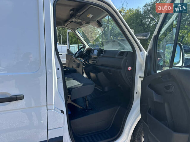 Білий Опель Movano, об'ємом двигуна 2.3 л та пробігом 290 тис. км за 19300 $, фото 20 на Automoto.ua