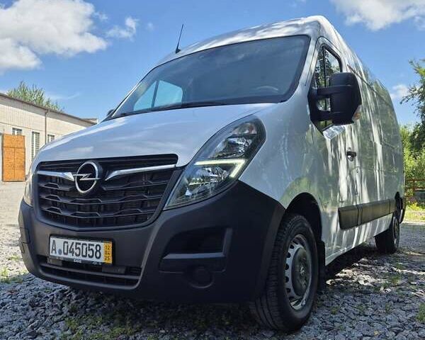 Белый Опель Movano, объемом двигателя 2.3 л и пробегом 258 тыс. км за 16700 $, фото 53 на Automoto.ua