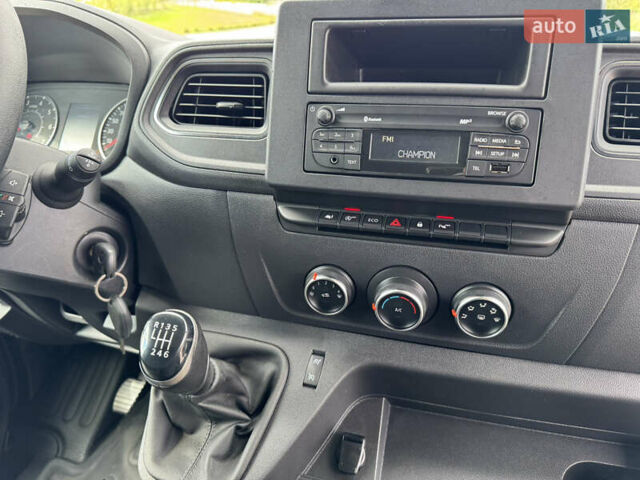 Білий Опель Movano, об'ємом двигуна 2.3 л та пробігом 216 тис. км за 18700 $, фото 67 на Automoto.ua