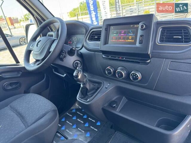 Білий Опель Movano, об'ємом двигуна 2.3 л та пробігом 147 тис. км за 20500 $, фото 3 на Automoto.ua