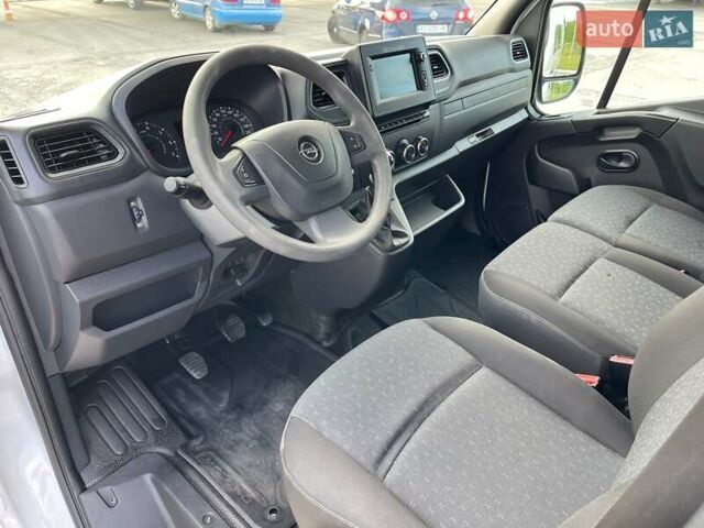 Белый Опель Movano, объемом двигателя 0 л и пробегом 175 тыс. км за 19999 $, фото 30 на Automoto.ua