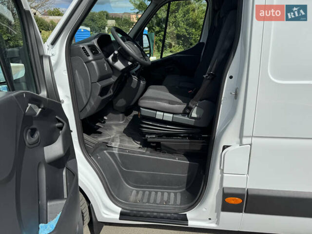 Білий Опель Movano, об'ємом двигуна 2.3 л та пробігом 216 тис. км за 18700 $, фото 70 на Automoto.ua