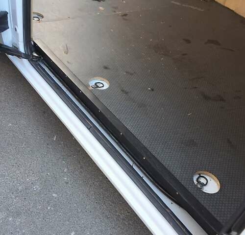 Белый Опель Movano, объемом двигателя 2.3 л и пробегом 227 тыс. км за 16200 $, фото 30 на Automoto.ua