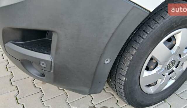 Белый Опель Movano, объемом двигателя 2.3 л и пробегом 263 тыс. км за 19800 $, фото 14 на Automoto.ua