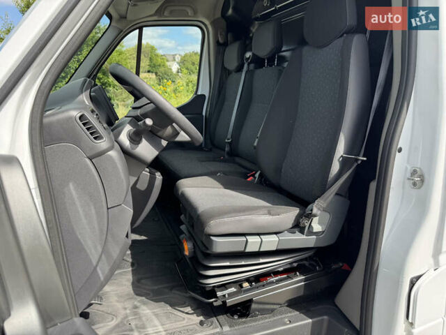 Білий Опель Movano, об'ємом двигуна 2.3 л та пробігом 216 тис. км за 18700 $, фото 81 на Automoto.ua