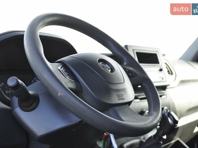 Белый Опель Movano, объемом двигателя 2.3 л и пробегом 301 тыс. км за 18500 $, фото 58 на Automoto.ua