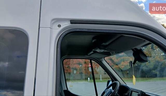 Белый Опель Movano, объемом двигателя 2.3 л и пробегом 263 тыс. км за 19800 $, фото 74 на Automoto.ua