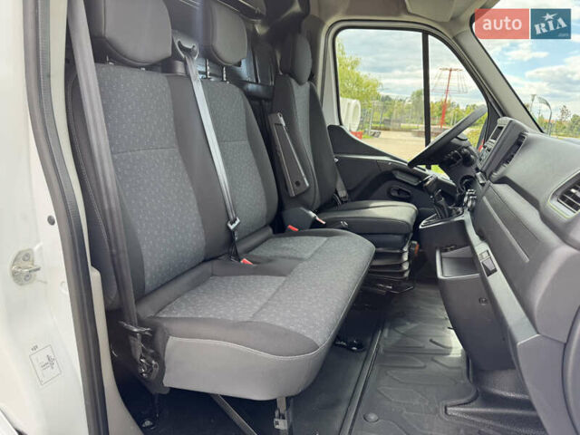 Білий Опель Movano, об'ємом двигуна 2.3 л та пробігом 216 тис. км за 18700 $, фото 62 на Automoto.ua