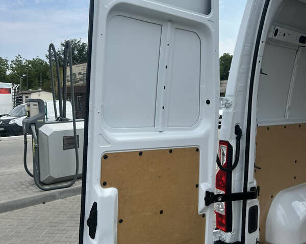 Білий Опель Movano, об'ємом двигуна 2.3 л та пробігом 200 тис. км за 17900 $, фото 18 на Automoto.ua