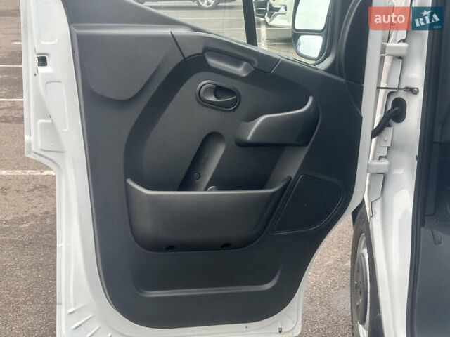 Белый Опель Movano, объемом двигателя 2.3 л и пробегом 225 тыс. км за 15999 $, фото 32 на Automoto.ua