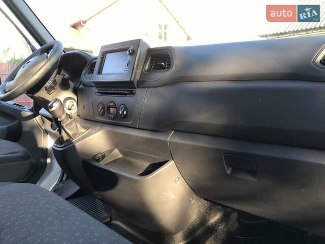 Белый Опель Movano, объемом двигателя 2.3 л и пробегом 180 тыс. км за 17900 $, фото 9 на Automoto.ua