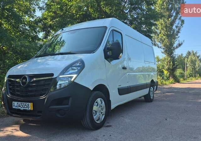 Білий Опель Movano, об'ємом двигуна 2.3 л та пробігом 258 тис. км за 16500 $, фото 2 на Automoto.ua