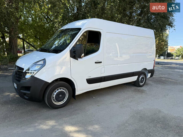 Белый Опель Movano, объемом двигателя 0 л и пробегом 195 тыс. км за 17900 $, фото 2 на Automoto.ua