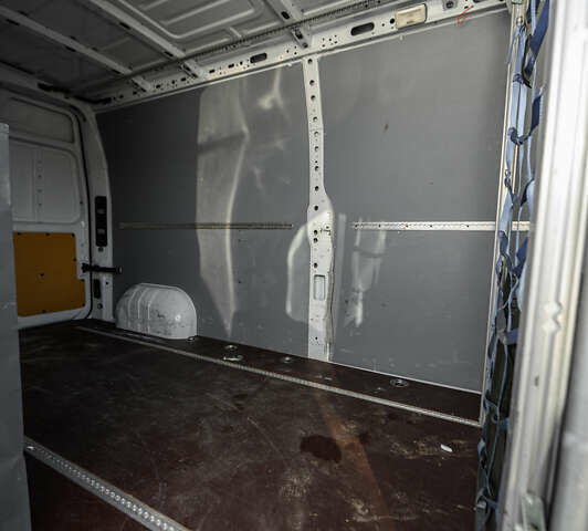 Белый Опель Movano, объемом двигателя 2.3 л и пробегом 126 тыс. км за 21800 $, фото 6 на Automoto.ua