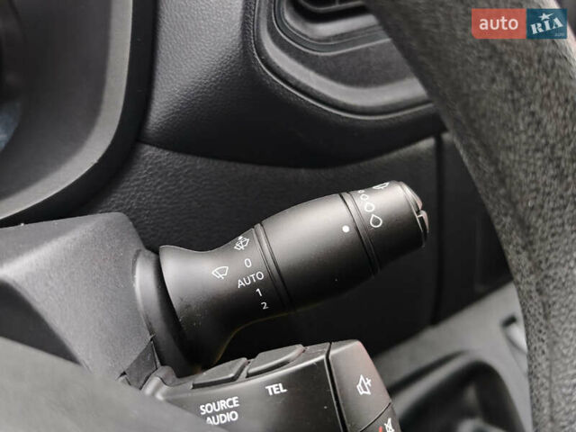 Білий Опель Movano, об'ємом двигуна 2.3 л та пробігом 146 тис. км за 18999 $, фото 27 на Automoto.ua