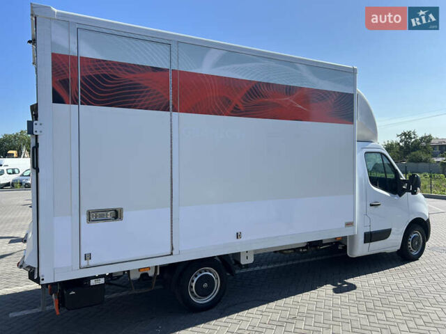 Білий Опель Movano, об'ємом двигуна 2.3 л та пробігом 250 тис. км за 22500 $, фото 4 на Automoto.ua