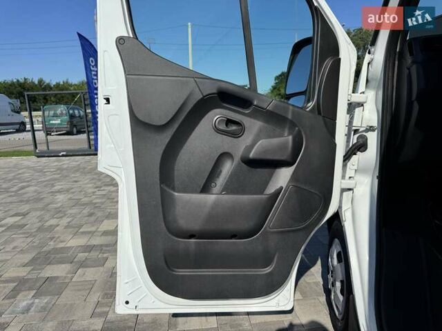 Білий Опель Movano, об'ємом двигуна 2.3 л та пробігом 147 тис. км за 20500 $, фото 13 на Automoto.ua