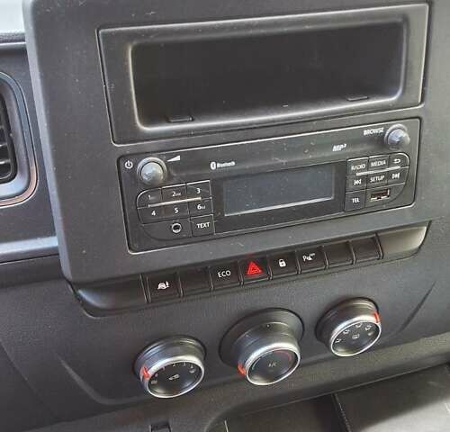 Белый Опель Movano, объемом двигателя 2.3 л и пробегом 227 тыс. км за 16200 $, фото 34 на Automoto.ua