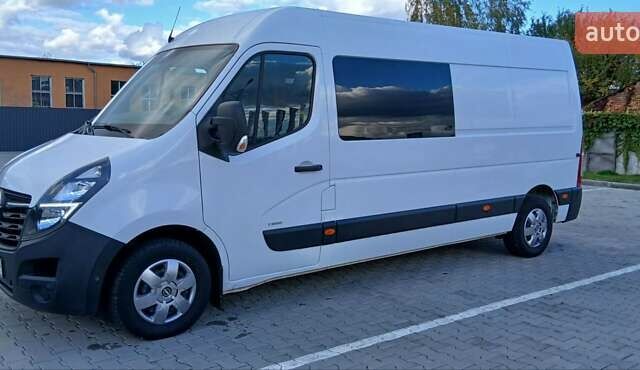 Белый Опель Movano, объемом двигателя 2.3 л и пробегом 263 тыс. км за 19800 $, фото 7 на Automoto.ua