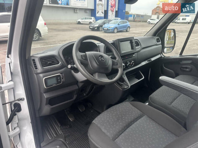 Белый Опель Movano, объемом двигателя 2.3 л и пробегом 225 тыс. км за 15999 $, фото 36 на Automoto.ua