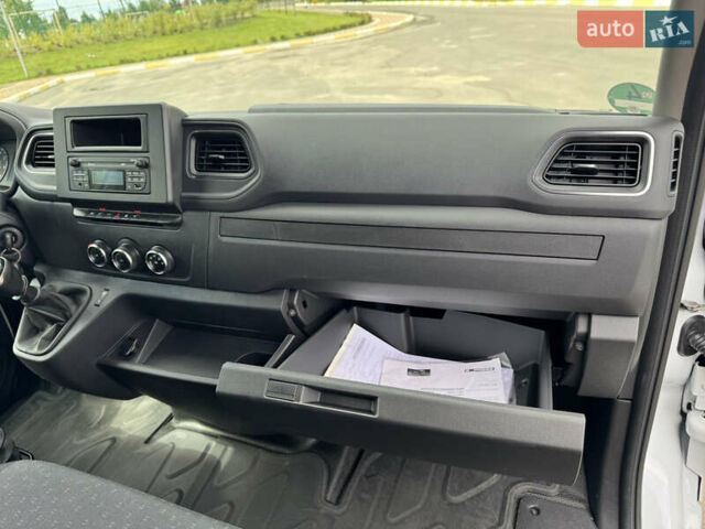Білий Опель Movano, об'ємом двигуна 2.3 л та пробігом 216 тис. км за 18700 $, фото 63 на Automoto.ua