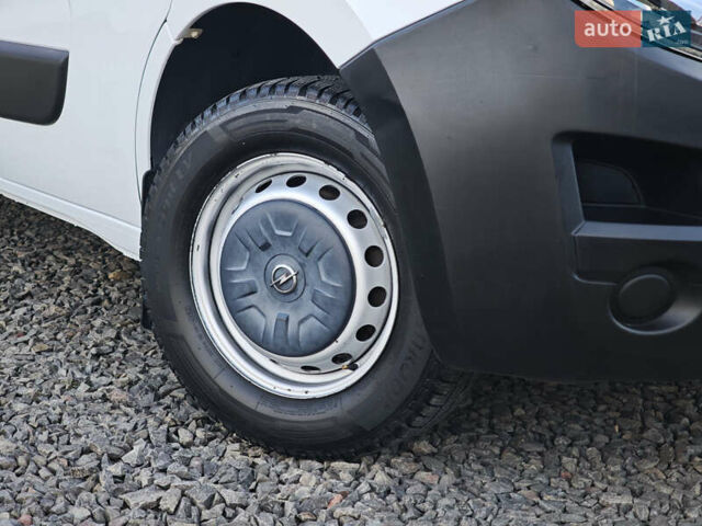Белый Опель Movano, объемом двигателя 2.3 л и пробегом 183 тыс. км за 21499 $, фото 10 на Automoto.ua