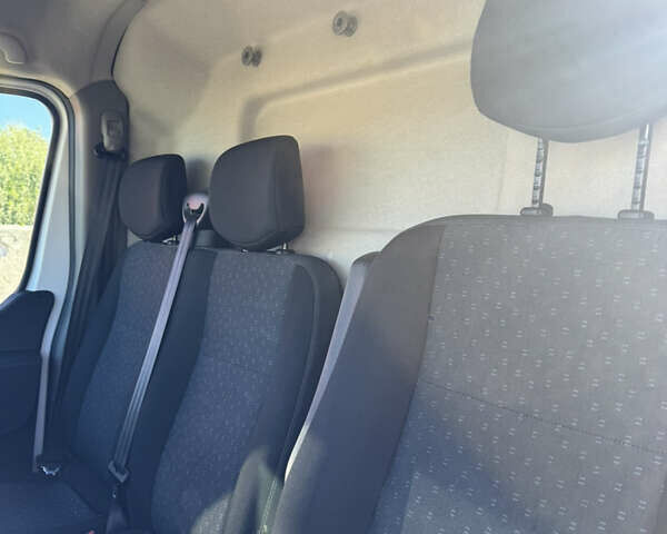 Белый Опель Movano, объемом двигателя 2.3 л и пробегом 104 тыс. км за 13800 $, фото 9 на Automoto.ua