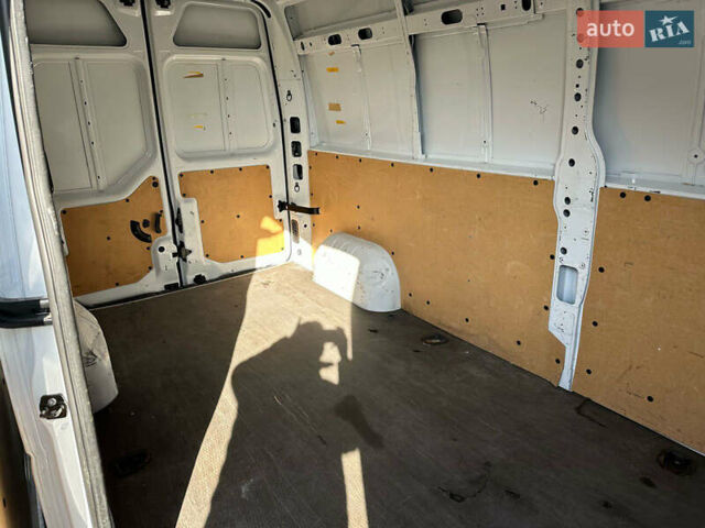 Белый Опель Movano, объемом двигателя 2.3 л и пробегом 107 тыс. км за 17700 $, фото 24 на Automoto.ua