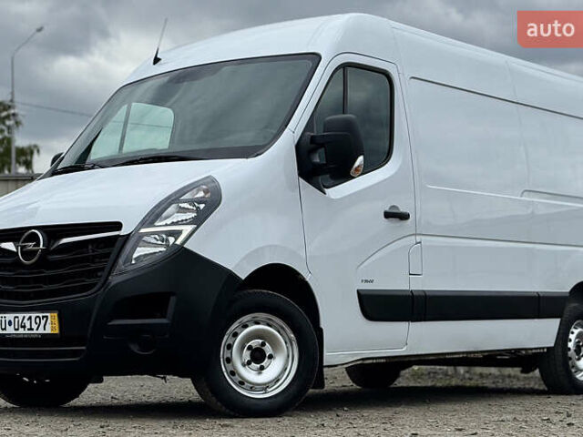 Белый Опель Movano, объемом двигателя 2.3 л и пробегом 320 тыс. км за 15999 $, фото 4 на Automoto.ua