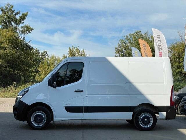 Белый Опель Movano, объемом двигателя 2.3 л и пробегом 158 тыс. км за 18555 $, фото 3 на Automoto.ua