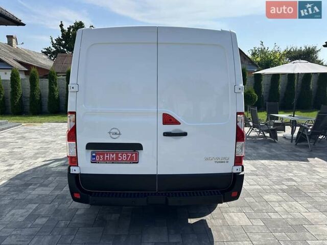 Белый Опель Movano, объемом двигателя 2.3 л и пробегом 224 тыс. км за 17900 $, фото 2 на Automoto.ua