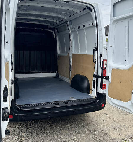 Белый Опель Movano, объемом двигателя 2.3 л и пробегом 320 тыс. км за 15999 $, фото 17 на Automoto.ua