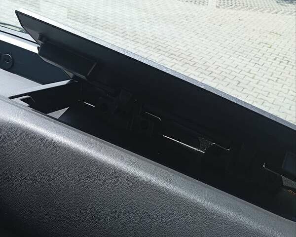 Білий Опель Movano, об'ємом двигуна 0 л та пробігом 136 тис. км за 18300 $, фото 25 на Automoto.ua