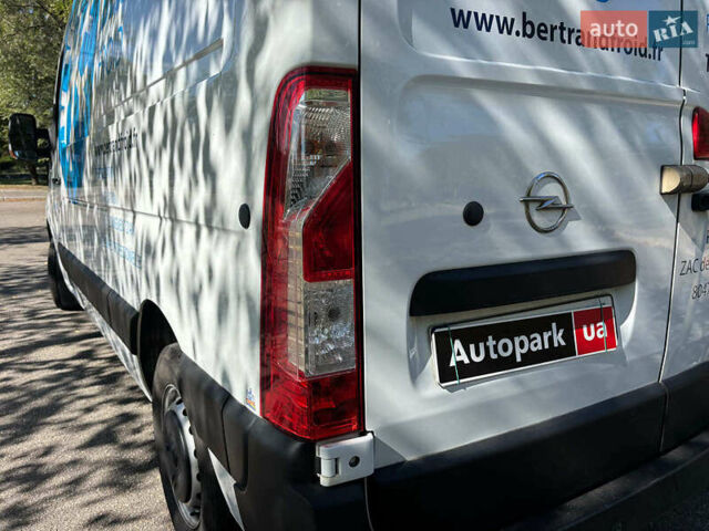 Белый Опель Movano, объемом двигателя 2.3 л и пробегом 90 тыс. км за 19990 $, фото 13 на Automoto.ua