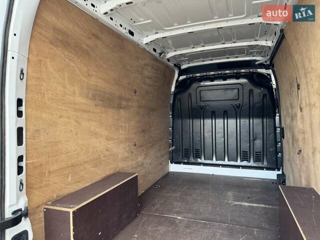Белый Опель Movano, объемом двигателя 2.3 л и пробегом 210 тыс. км за 19999 $, фото 31 на Automoto.ua