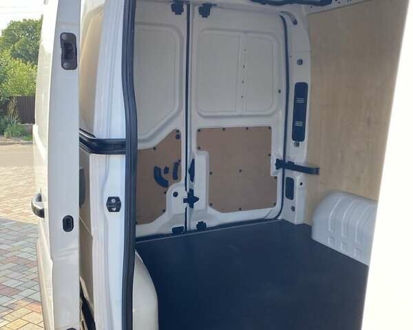 Белый Опель Movano, объемом двигателя 2.3 л и пробегом 142 тыс. км за 14900 $, фото 7 на Automoto.ua
