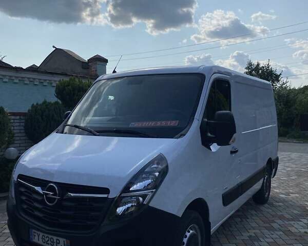 Белый Опель Movano, объемом двигателя 2.3 л и пробегом 142 тыс. км за 14900 $, фото 1 на Automoto.ua