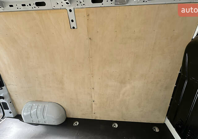 Белый Опель Movano, объемом двигателя 2.3 л и пробегом 162 тыс. км за 17700 $, фото 29 на Automoto.ua