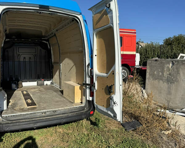 Белый Опель Movano, объемом двигателя 2.3 л и пробегом 104 тыс. км за 13800 $, фото 12 на Automoto.ua