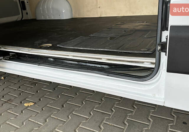 Белый Опель Movano, объемом двигателя 2.3 л и пробегом 162 тыс. км за 17700 $, фото 35 на Automoto.ua