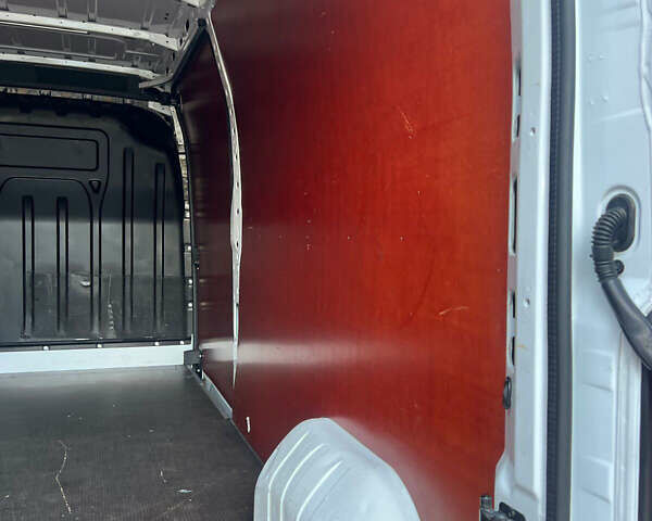 Белый Опель Movano, объемом двигателя 2.3 л и пробегом 129 тыс. км за 21700 $, фото 19 на Automoto.ua