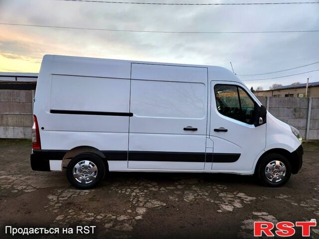 Белый Опель Movano, объемом двигателя 2.3 л и пробегом 186 тыс. км за 17900 $, фото 1 на Automoto.ua