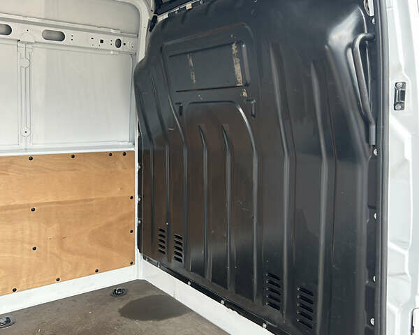Білий Опель Movano, об'ємом двигуна 2.3 л та пробігом 220 тис. км за 19900 $, фото 28 на Automoto.ua